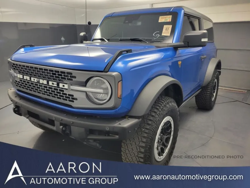 2023 Ford Bronco Badlands photo 1
