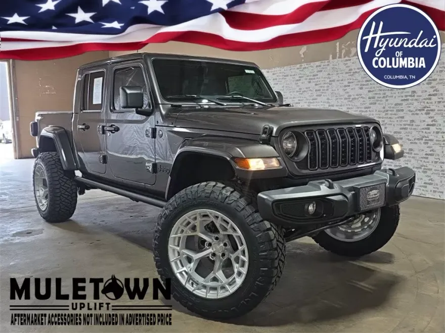 2024 Jeep Gladiator photo 1