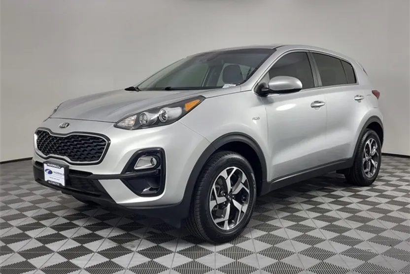 2022 Kia Sportage LX photo 1