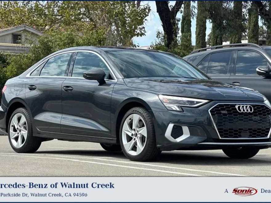 2023 Audi A3 Premium Plus 40 TFSI Quattro photo 1