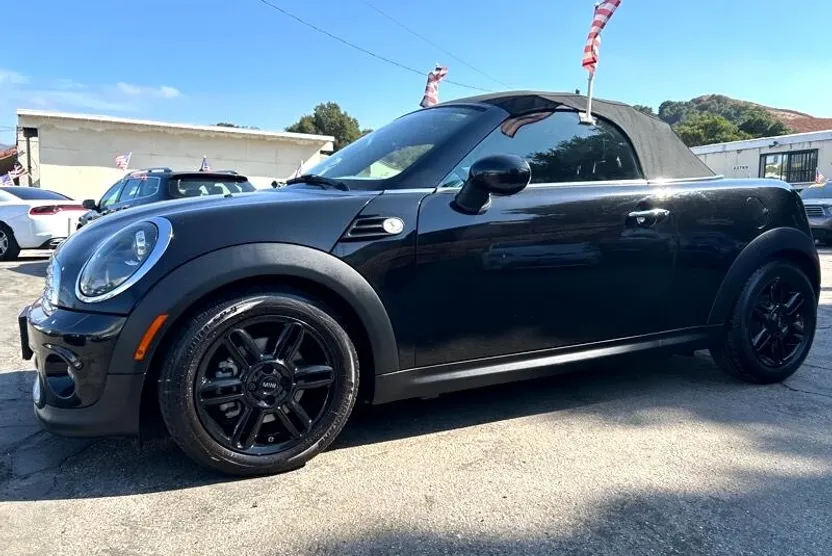 2014 Mini Cooper Roadster Base photo 1