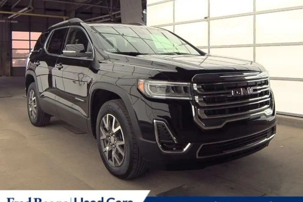 2023 Gmc Acadia SLE photo 1