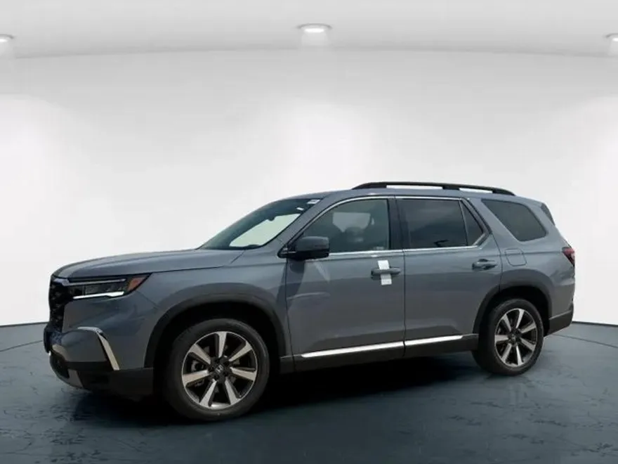 2025 Honda Pilot Elite photo 1
