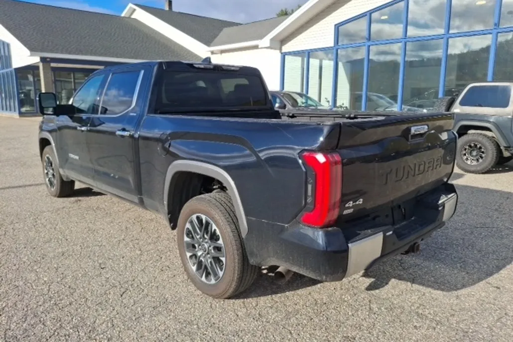2023 Toyota Tundra Limited photo 1