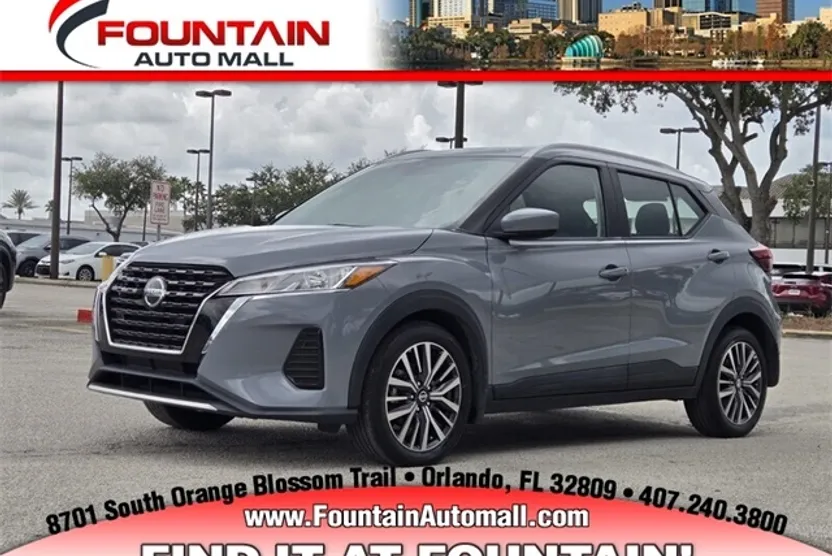 2021 Nissan Kicks SV photo 1