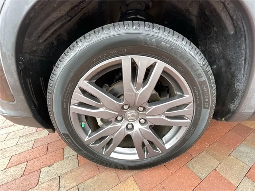 2022 Honda Pilot Sport photo 1