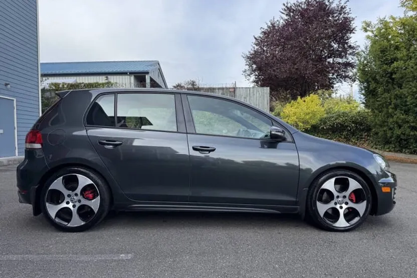 2011 Volkswagen Golf GTI Autobahn photo 1