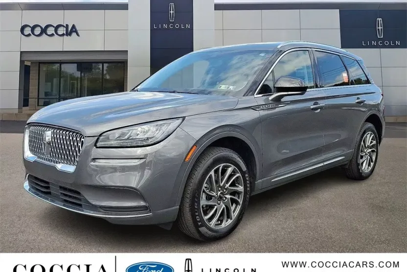 2022 Lincoln Corsair Standard photo 1