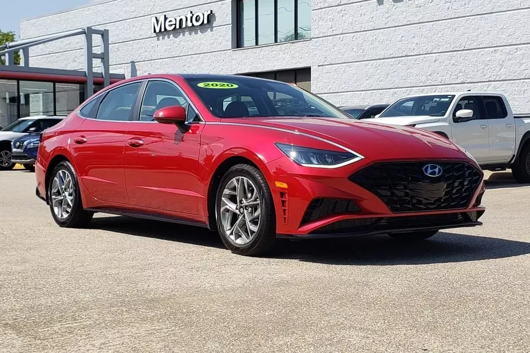 2020 Hyundai Sonata SEL photo 1
