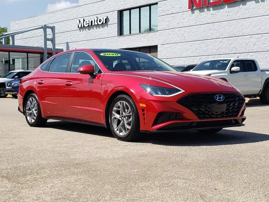 2020 Hyundai Sonata SEL photo 1