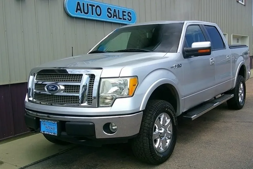 2010 Ford F-150 Lariat photo 1