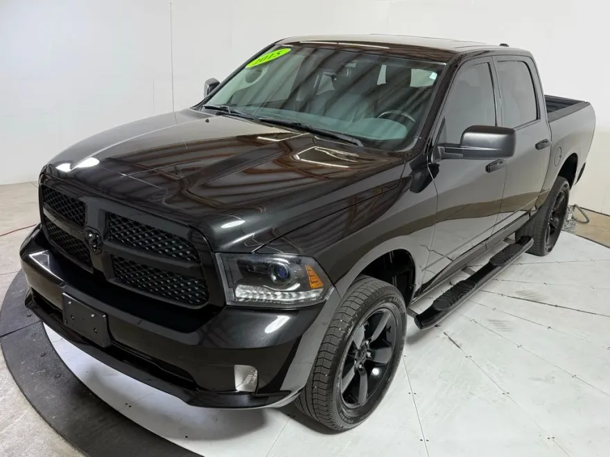 2015 Ram 1500 Express photo 1