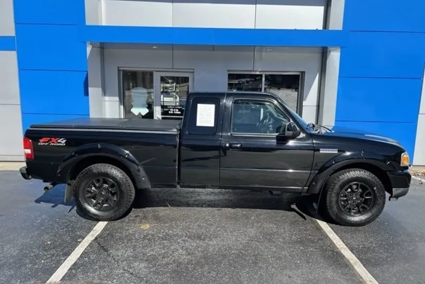 2011 Ford Ranger XLT photo 1