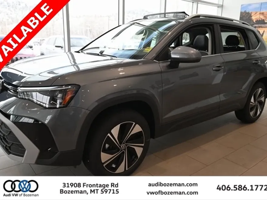 2025 Volkswagen Taos SE photo 1