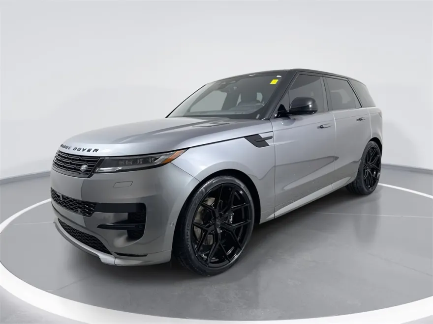 2024 Land Rover Range Rover Sport SE photo 1