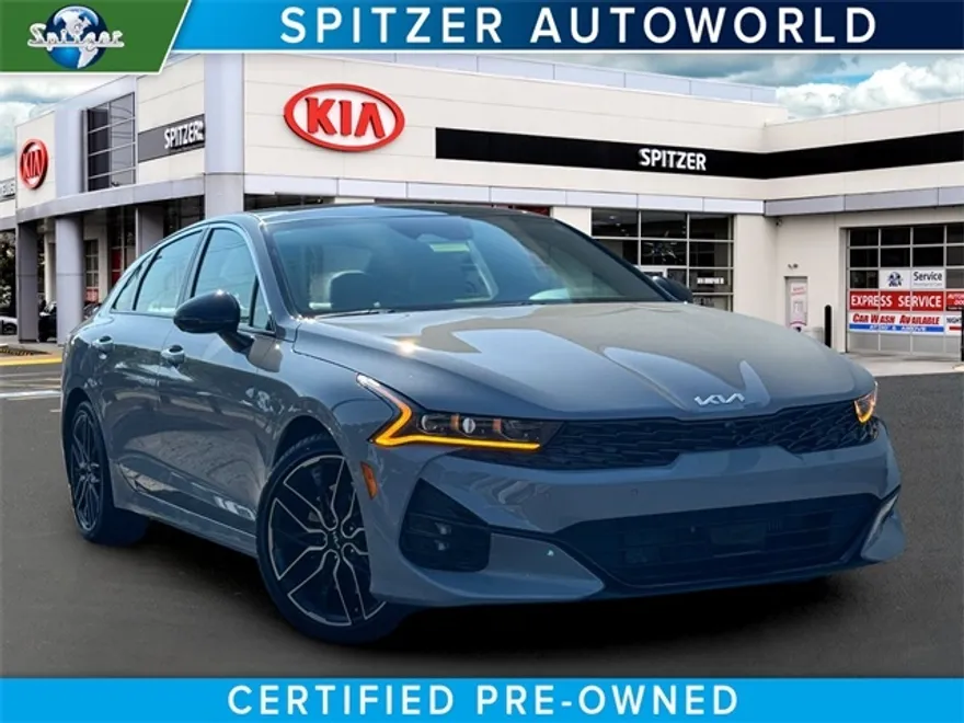 2023 Kia K5 GT photo 1