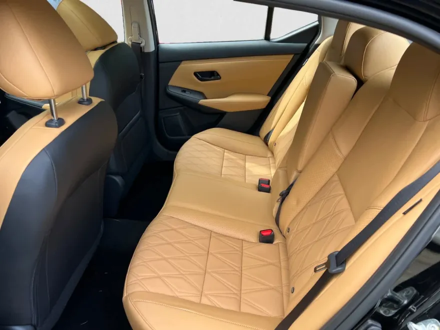 2025 Nissan Sentra SV photo 1