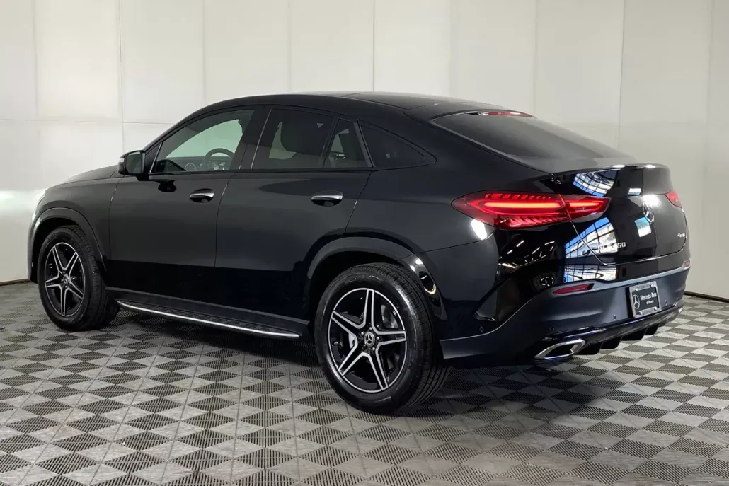 2026 Mercedes Benz GLE 450 4MATIC photo 1