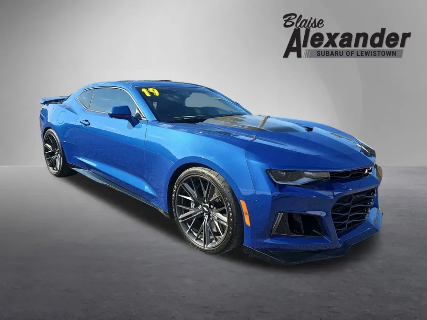 2019 Chevrolet Camaro ZL1 Coupe photo 1