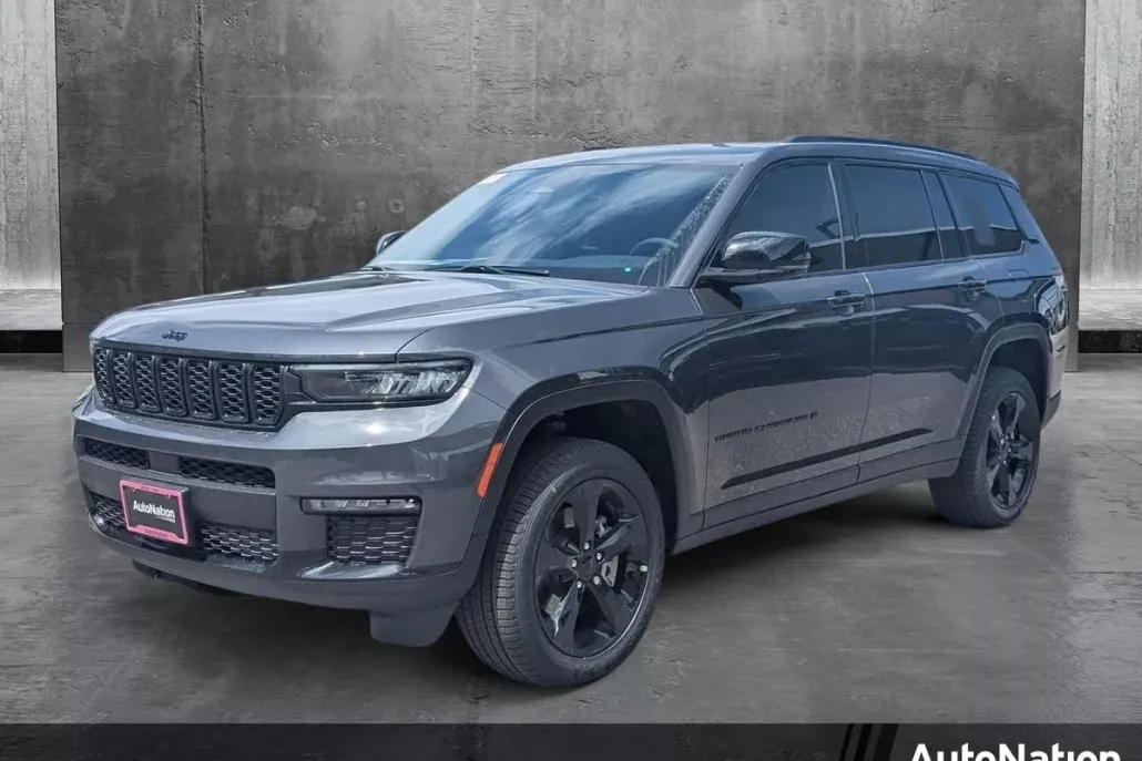 2025 Jeep Grand Cherokee Limited photo 1