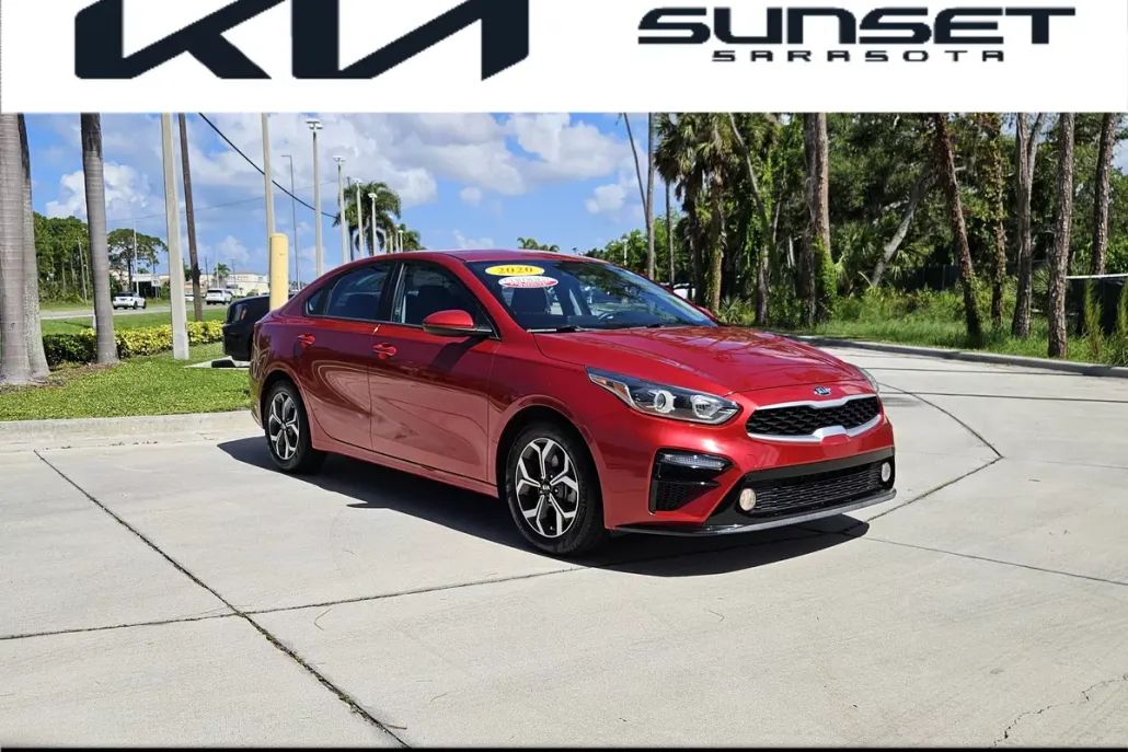 2020 Kia Forte LXS photo 1