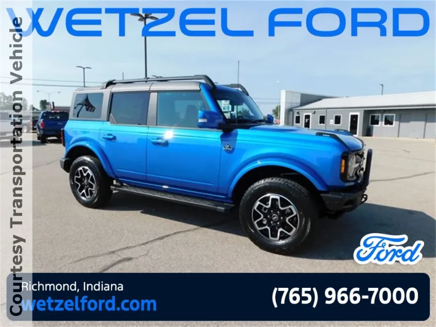 2024 Ford Bronco Outer Banks photo 1