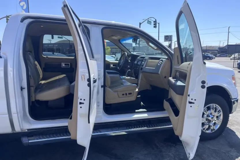 2012 Ford F-150 photo 1