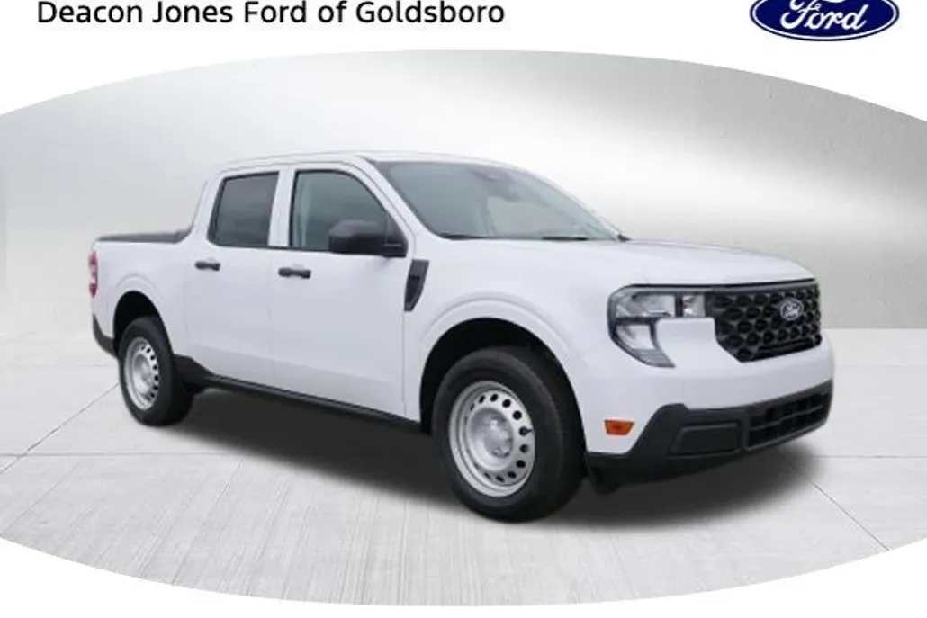 2025 Ford Maverick XL photo 1