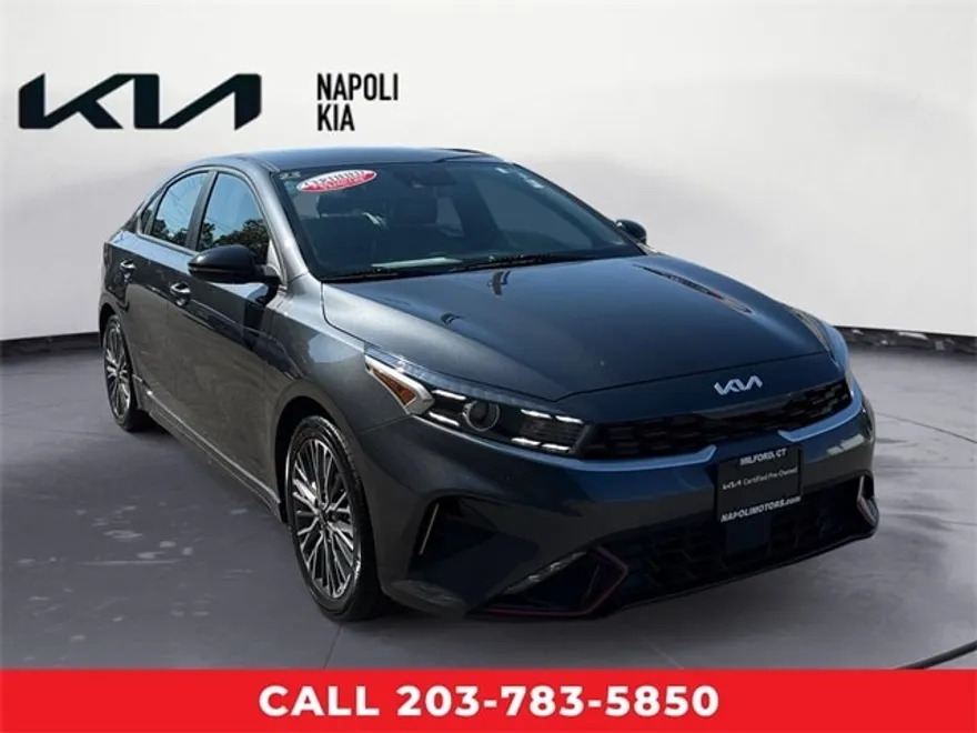 2023 Kia Forte GT-Line photo 1
