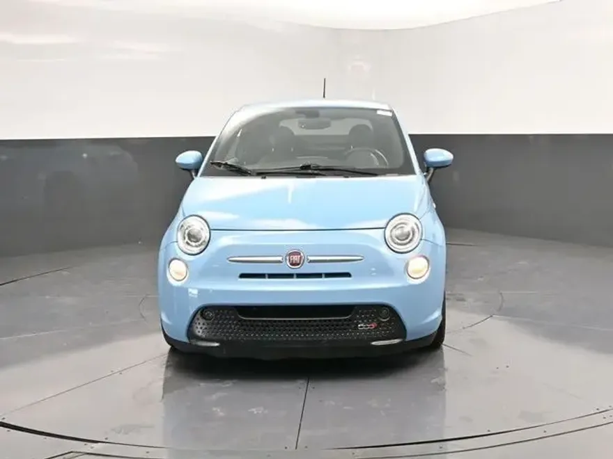 2016 Fiat 500e photo 1