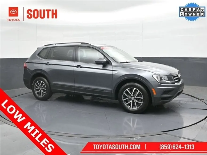 2021 Volkswagen Tiguan S photo 1