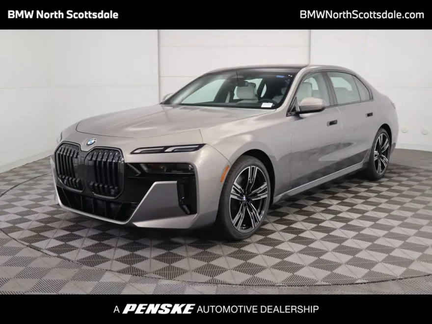 2025 Bmw 740i photo 1