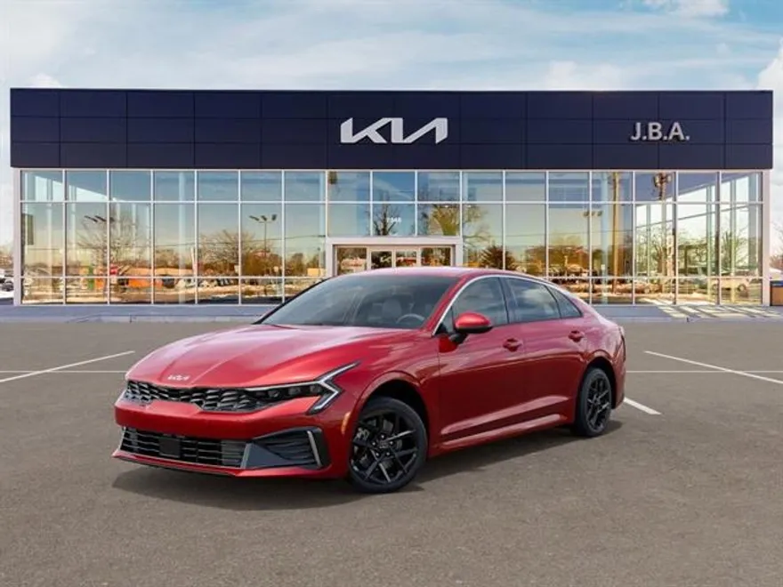 2025 Kia K5 LXS photo 1