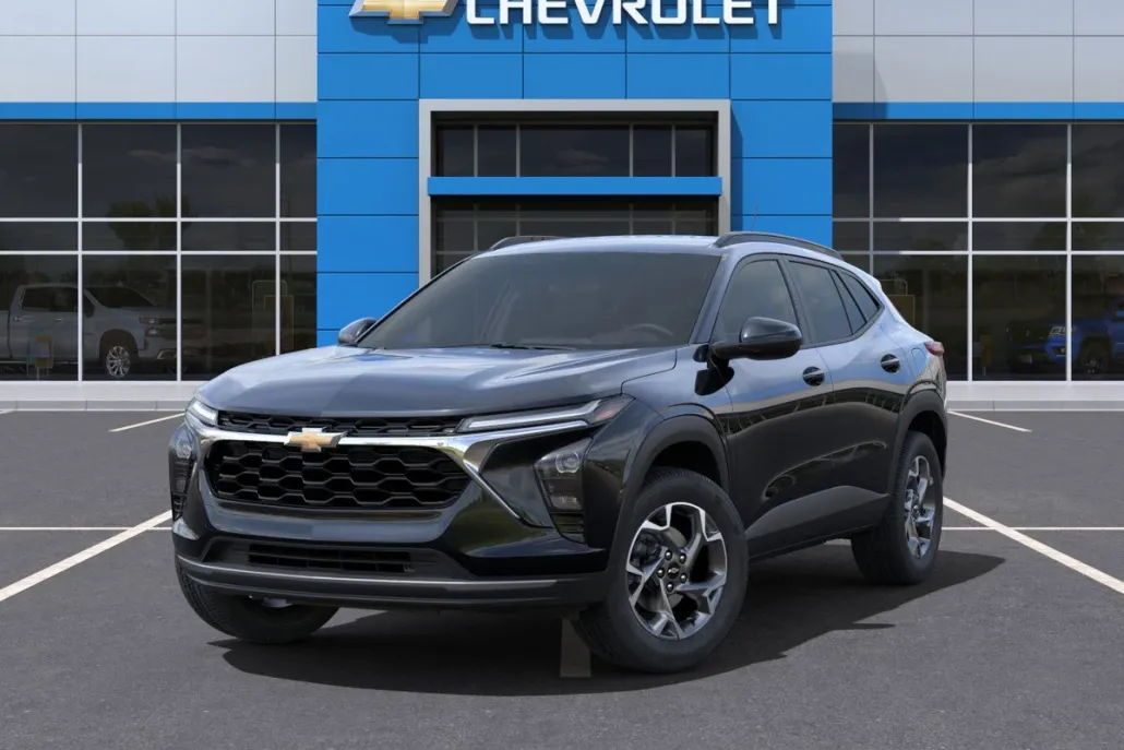 2025 Chevrolet Trax LT photo 1