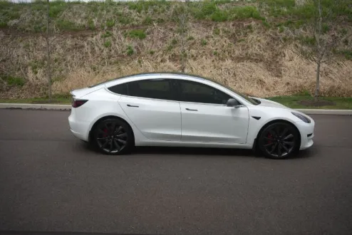2020 Tesla Model 3 Performance photo 3