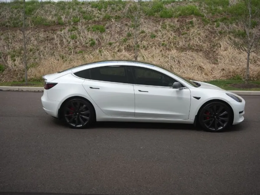 2020 Tesla Model 3 Performance photo 3
