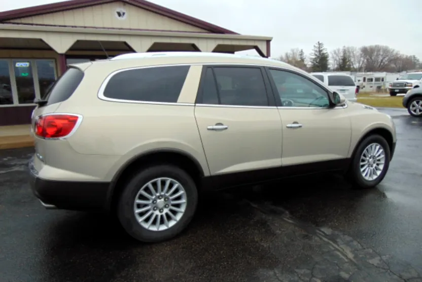 2011 Buick Enclave CXL photo 1