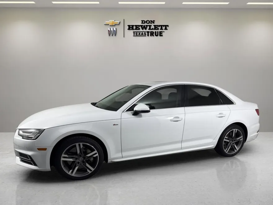 2017 Audi A4 Premium Plus photo 1