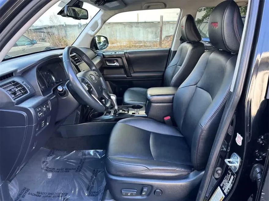 2021 Toyota 4Runner TRD Premium photo 1