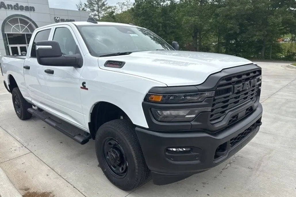 2025 Ram 2500 Tradesman photo 1