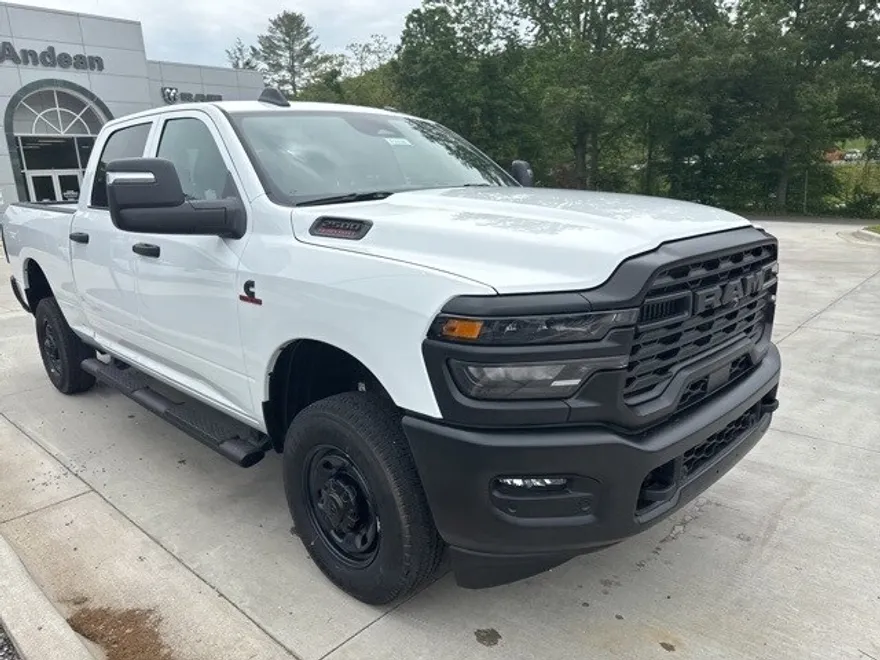 2025 Ram 2500 Tradesman photo 1
