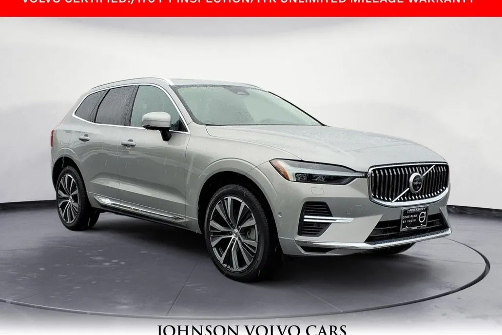 2022 Volvo XC60 Recharge Hybrid T8 Inscription Expression photo 1