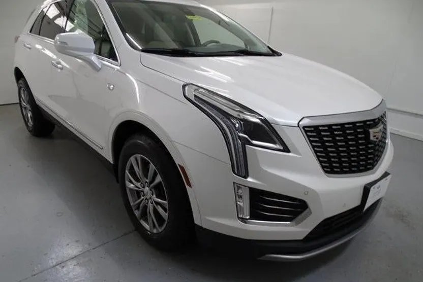 2021 Cadillac XT5 Premium Luxury photo 1