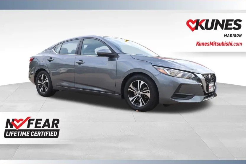 2022 Nissan Sentra SV photo 1