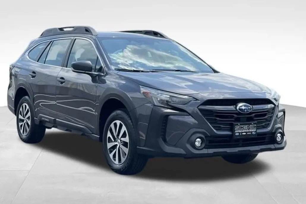 2025 Subaru Outback 2.5i photo 1