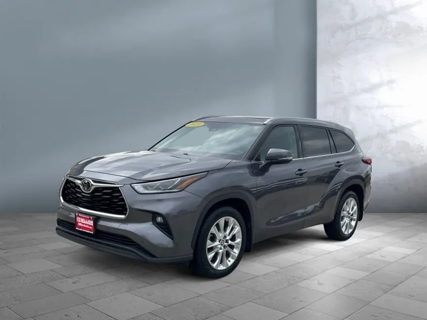 2021 Toyota Highlander Limited photo 1