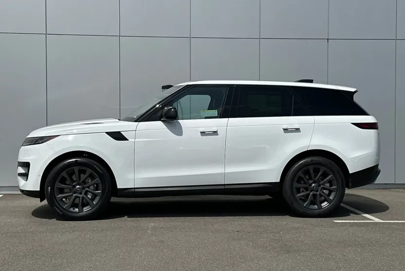 2025 Land Rover Range Rover Sport P360 S photo 1