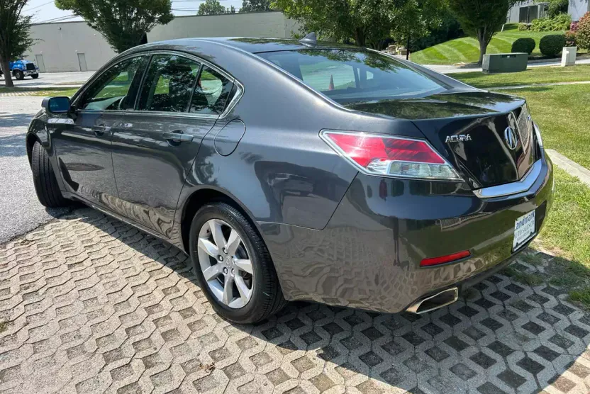 2013 Acura TL photo 1