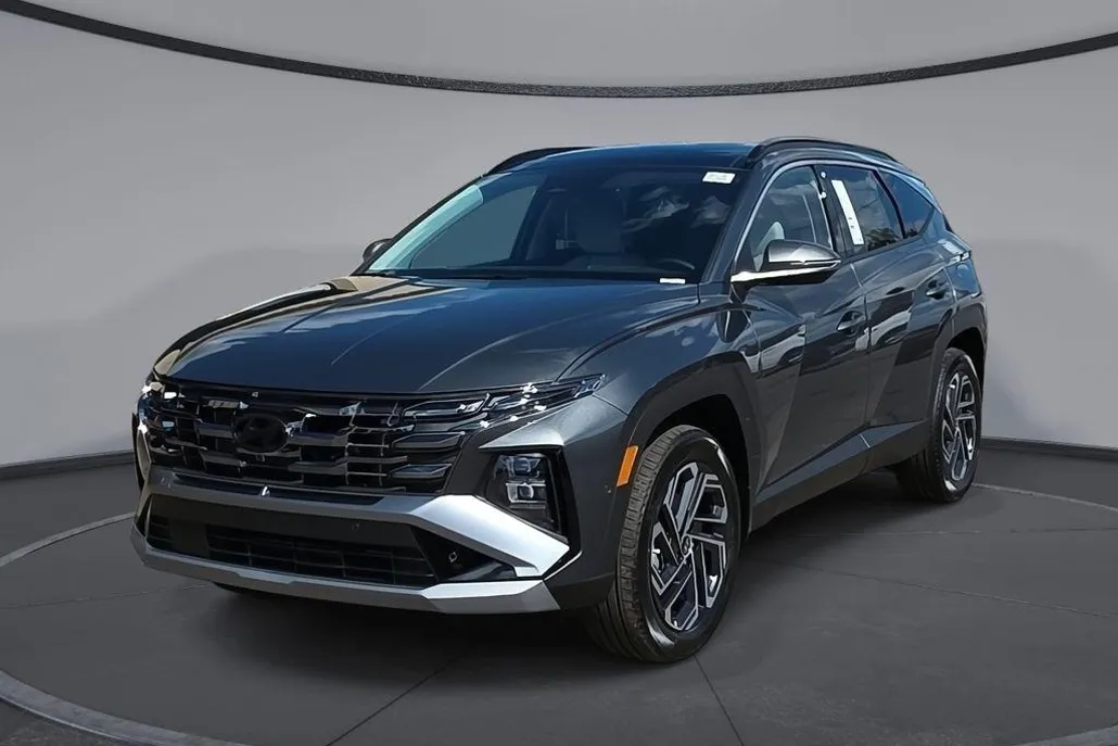 2025 Hyundai Tucson Hybrid Limited photo 1
