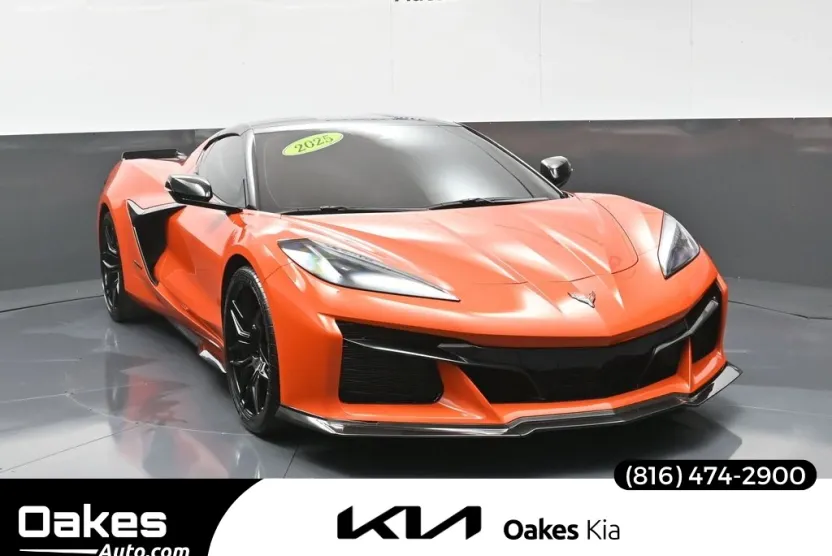 2025 Chevrolet Corvette Z06 1LZ photo 1